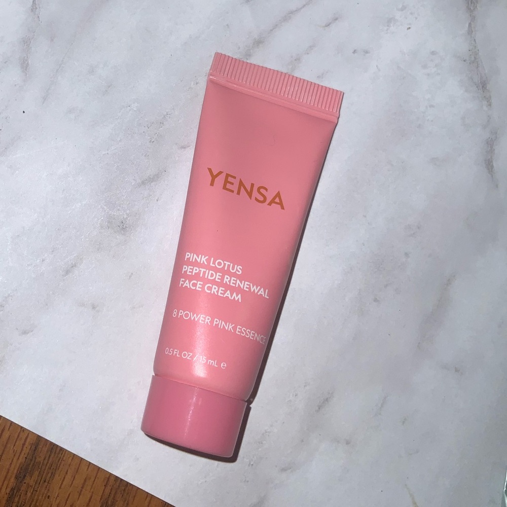 5/$25 New Yensa Pink Lotus Peptide Renewal Face Cream 15 ml